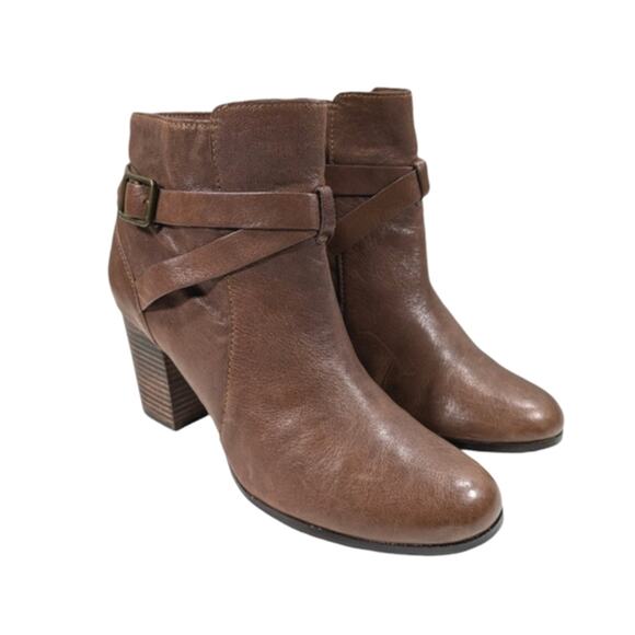 Cole Haan Ankle Booties GUC $189 Size 9.5B   S3024 - Picture 3 of 11